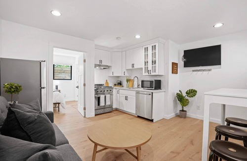 La Selva Beach Apartment | Manresa Surf House 1 bedroom Sleeps 4 unit #2