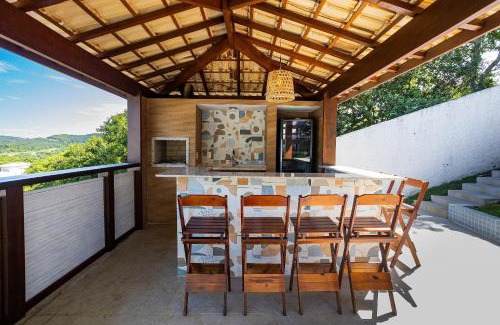 Brava House | Mansão c/Piscina a 400m da Praia Brava|Casa Ayana