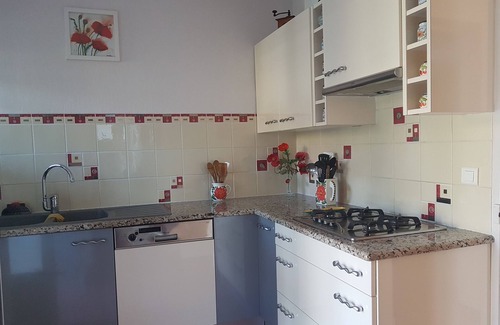 Levignacq House | mansion - 7 rooms -10/12 persons - LARGE HOUSE FOR HOLIDAY WITH FAMILY OR FRIENDS, spacious (240 m2), pleasant to live, completely renovated.