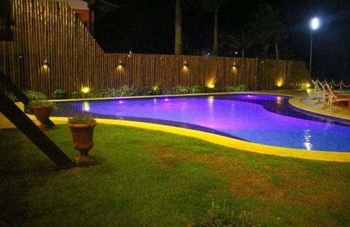 Tamandare House | Mansion by the Sea in Carneiros
