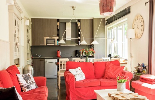 Hastiere-Lavaux Villa | Mansion by Meuse near Dinant Fortress