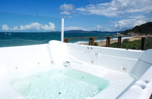 Balneario Camboriu House | MANSION F/MAR WITH POOL -DECK JACUZZI THERMAL -FOOT IN THE SAND -BAL CAMBORIÚ - SC