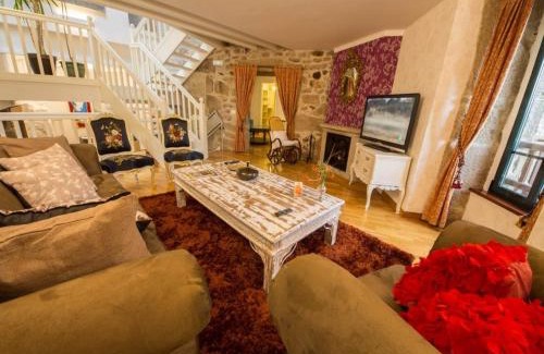 Cerdedo House | Mansion in Cerdedo with Private Pool and Garden