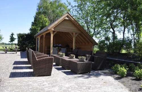 Nijensleek House | Mansion in Nijensleek with Sauna & Garden, cleaning included