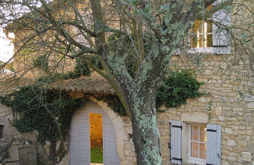 Issirac House | Mansion - ISSIRAC