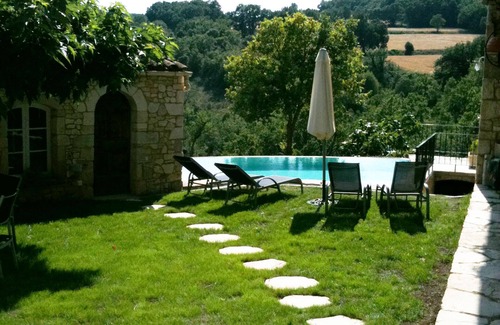 Issirac House | Mansion - ISSIRAC