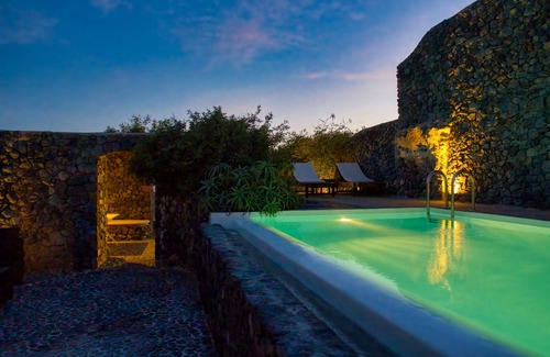 Megalochori Villa | Mansion Kyani- Spectacular Santorini villa- Car included- Private & Spacious