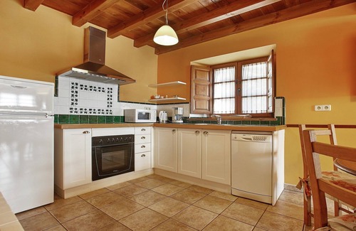 Pruneda Apartment | Mansion with Pool & Terrace