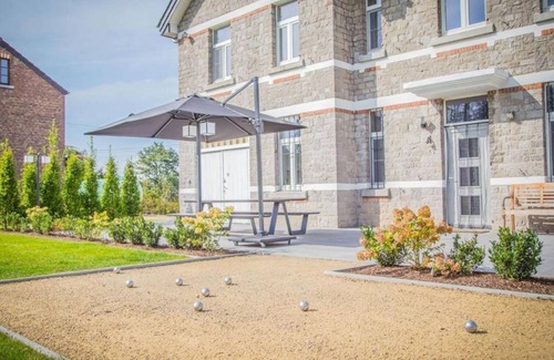 Grandhan House | Mansion with sauna and spacious garden