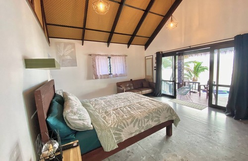 Arorangi Villa | Manta-Ray Beach Unit 2