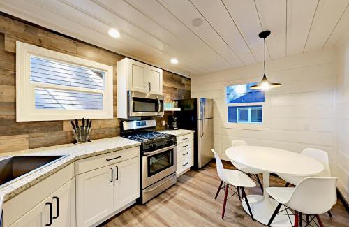 Lakeside Park House | Manzanita Holiday 4
