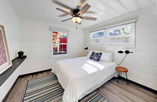 Lakeside Park House | Manzanita Holiday 5
