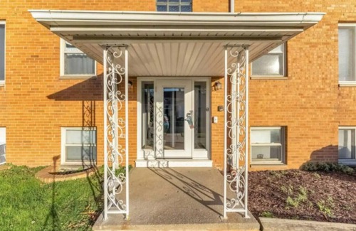 Maple Heights Apartment | Maple Heights Haven - Unit 4