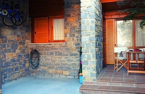 Biescas House | Maple House. Your home on vacation.