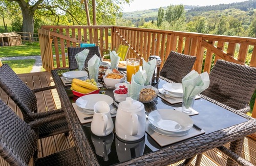 Tiverton Cabin | Maple Safari Tent, the perfect family and dog friendly glamping site, Devon