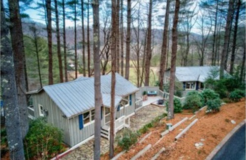 Valle Crucis Cabin | Maple Spring Cabin at Heritage Hill