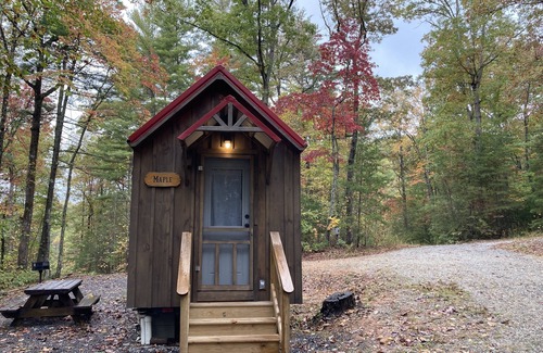 Clarkesville Cabin | Maple Tiny Home at Bleu Canoe Campground