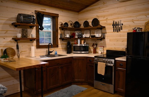 Marienville Cabin | Maple Villa: Pet-Friendly Cabin Near Cook Forest & Allegheny National Forest