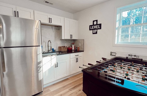 Fayetteville House | Maplewood by AMIT