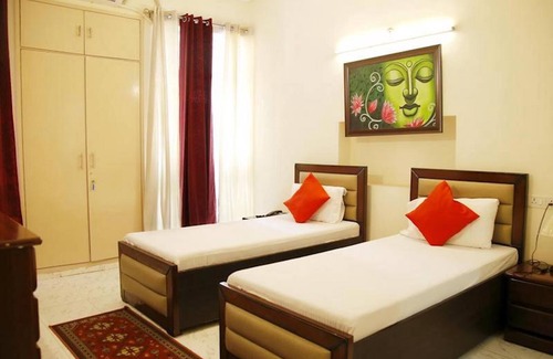 South Extension House | Maplewood Guest House, Neeti Bagh, New Delhiit is a Boutiqu Guest House - Room 3