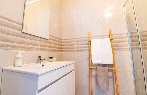Peniche de Cima Bed & Breakfast | Maré Alta - Farilhões