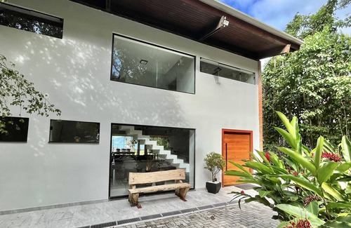 Pontal da Cruz House | Mar Doce Lar - Casa Pé na Areia