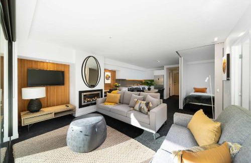 Arthur's Point Apartment | Mara Apartment @ the base of Coronet Peak
