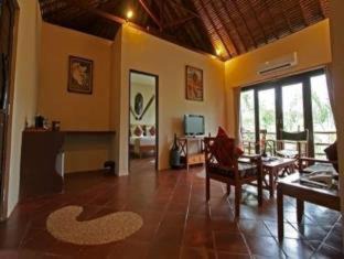 Medahan Cabin | Mara River Safari Lodge Bali