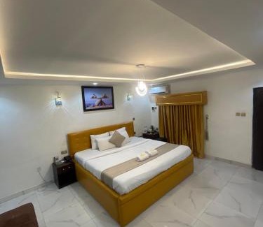 Ibadan Hotel | Maracana Luxury Hotel & Suites