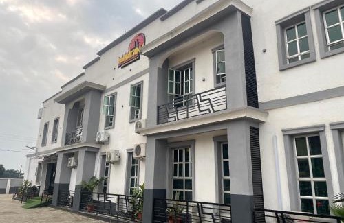 Ibadan Hotel | Maracana Luxury Hotel & Suites