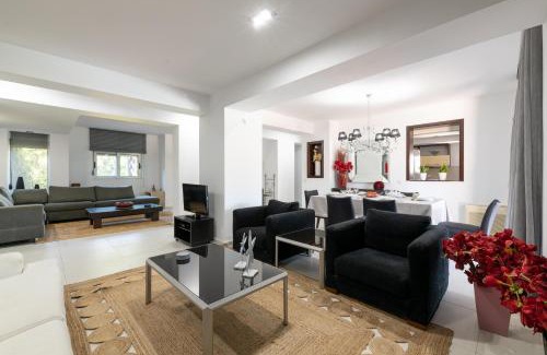 Ialyssos Villa | Marane Deluxe House