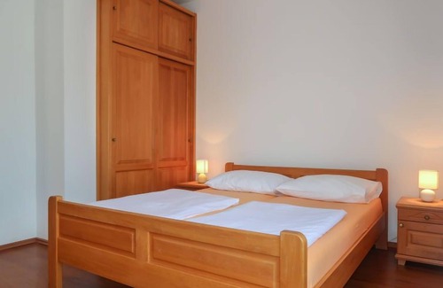 Klimno House | Maravic (MLK160) by Interhome