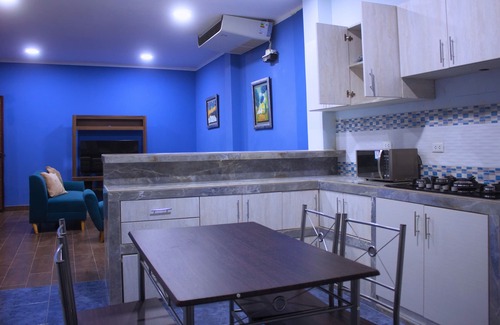 Piura Condo | Maravilloso departamento de estreno en Piura con AC y Wi Fi- 2 dormitorios