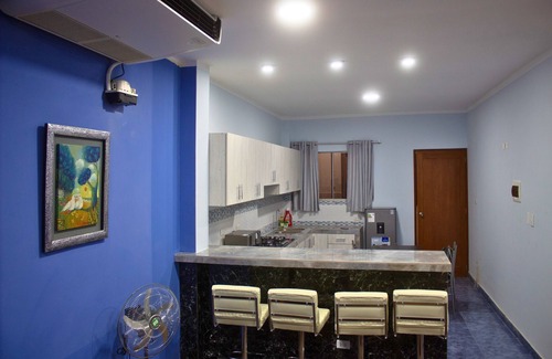 Piura Condo | Maravilloso departamento de estreno en Piura con AC y Wi Fi- 2 dormitorios
