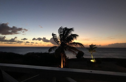 Sabana Westpunt House | Marazul Dive Resort. 3 Bedroom Seafront house. Dive, Snorkel, amazing sunsets