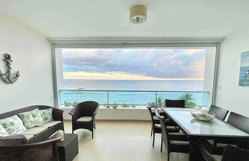 Villas Del Mar House | @Marbella Exclusive 2BR Apt Beach-front