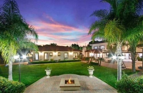 Yorba Linda House | @Marbella Lane - Perfect Blend of Style & Comfort