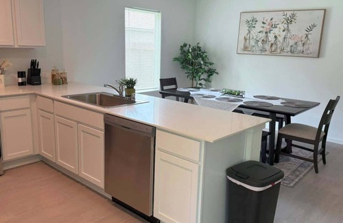 Montgomery County Cottage | @ Marbella Lane - Tranquil Escape in Texas Pines