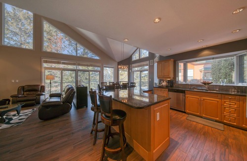 East Kootenay House | Marble canyon 4 bedroom premium townhome: Unit 601P2