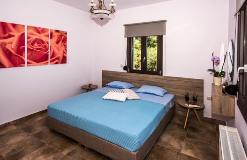 Kolymbari Apartment | Marelia Luxurius Apartment