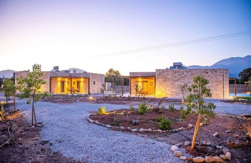 Tymbaki Villa | Marelia Villa 2 - Unique quiet villa with stunning view of Psiloritis Mountain