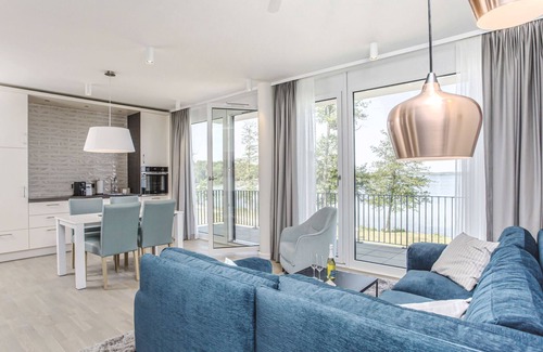Muritz Apartment | Maremüritz-Fortuna Müritzblick by Interhome