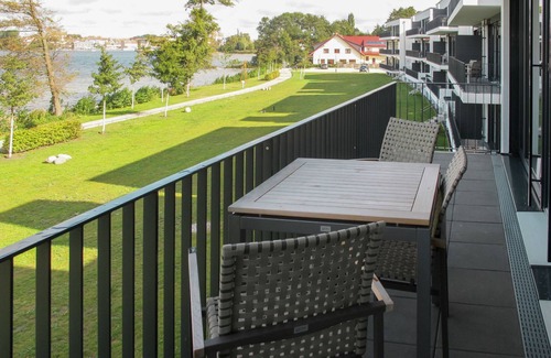 Muritz Apartment | Maremüritz-Fortuna Müritzblick by Interhome