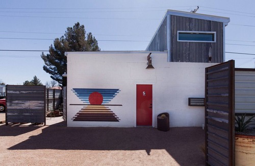 Marfa Apartment | Marfa Motel #5 xxxxx