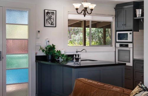 Mount Franklin Cottage | Margies on Mt Franklin- relaxing getaway just 10 mins from Daylesford