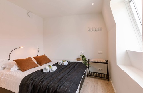 Sluizeken Apartment | Margriet, duplex with terrace in heart of Ghent