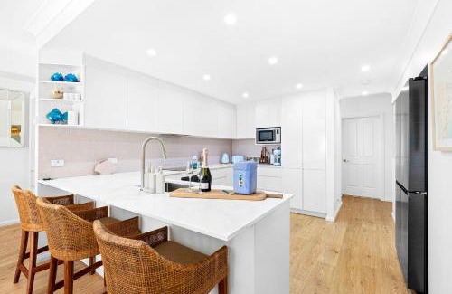 Denhams Beach Apartment | Margs at Denhams