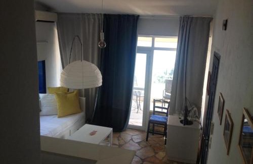 Gimari House | Maria Corfu Loustri