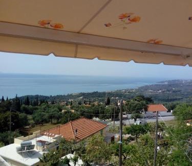 Leivathos Apartment | Maria's Sea View Apartments