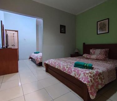 Lembang Bed & Breakfast | Maribaya Family Guest House Syariah